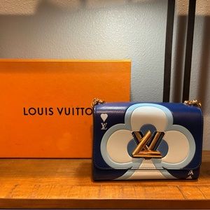 LV twist bag